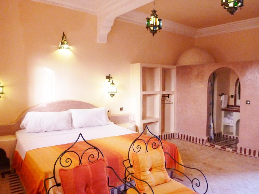 Auberge La Source Merzuga Szoba fotó